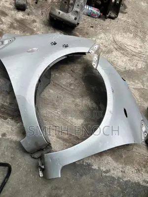 Toyota Yaris/Vitz 2010 Model Fenders Paired