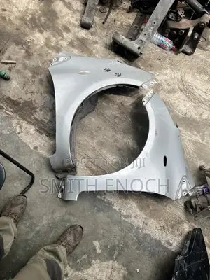 Toyota Yaris/Vitz 2010 Model Fenders Paired