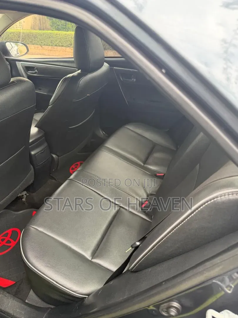 Toyota Corolla 2016 Gray