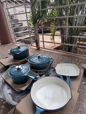 7pc Cast Iron Pot
