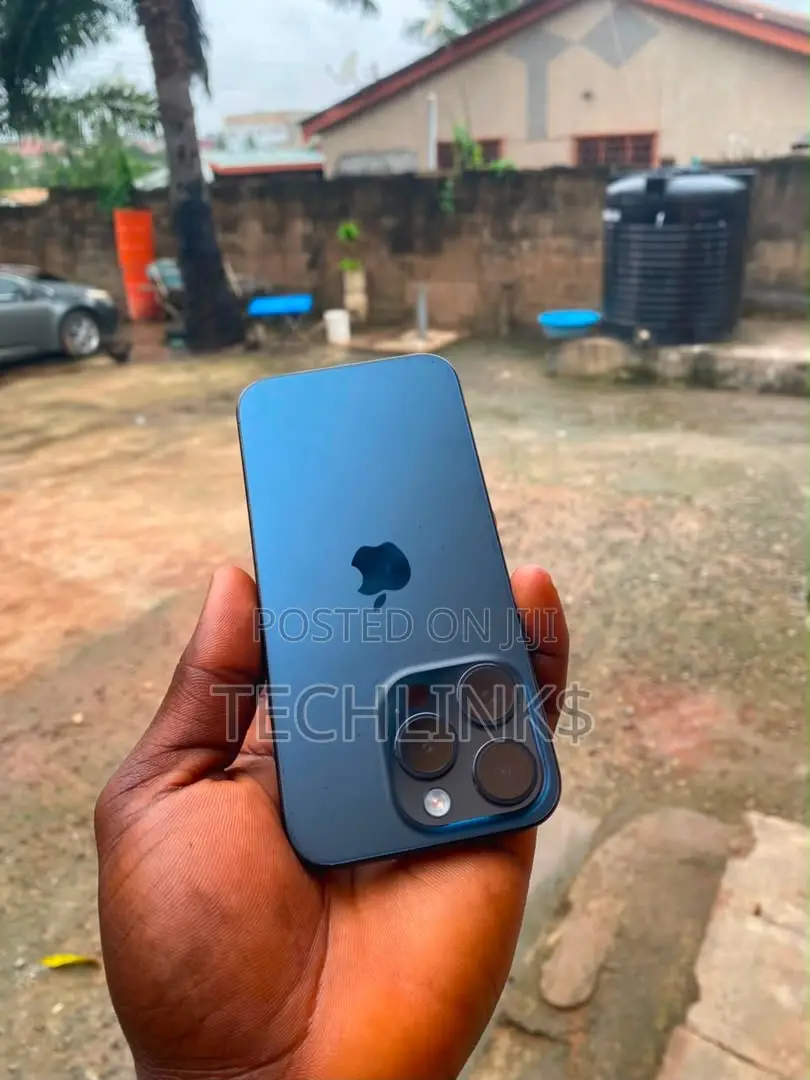 Apple iPhone 15 Pro 128 GB Blue