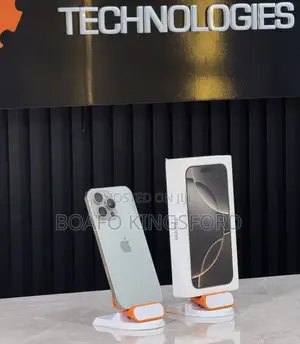 New Apple iPhone 16 Pro Max 512 GB Silver