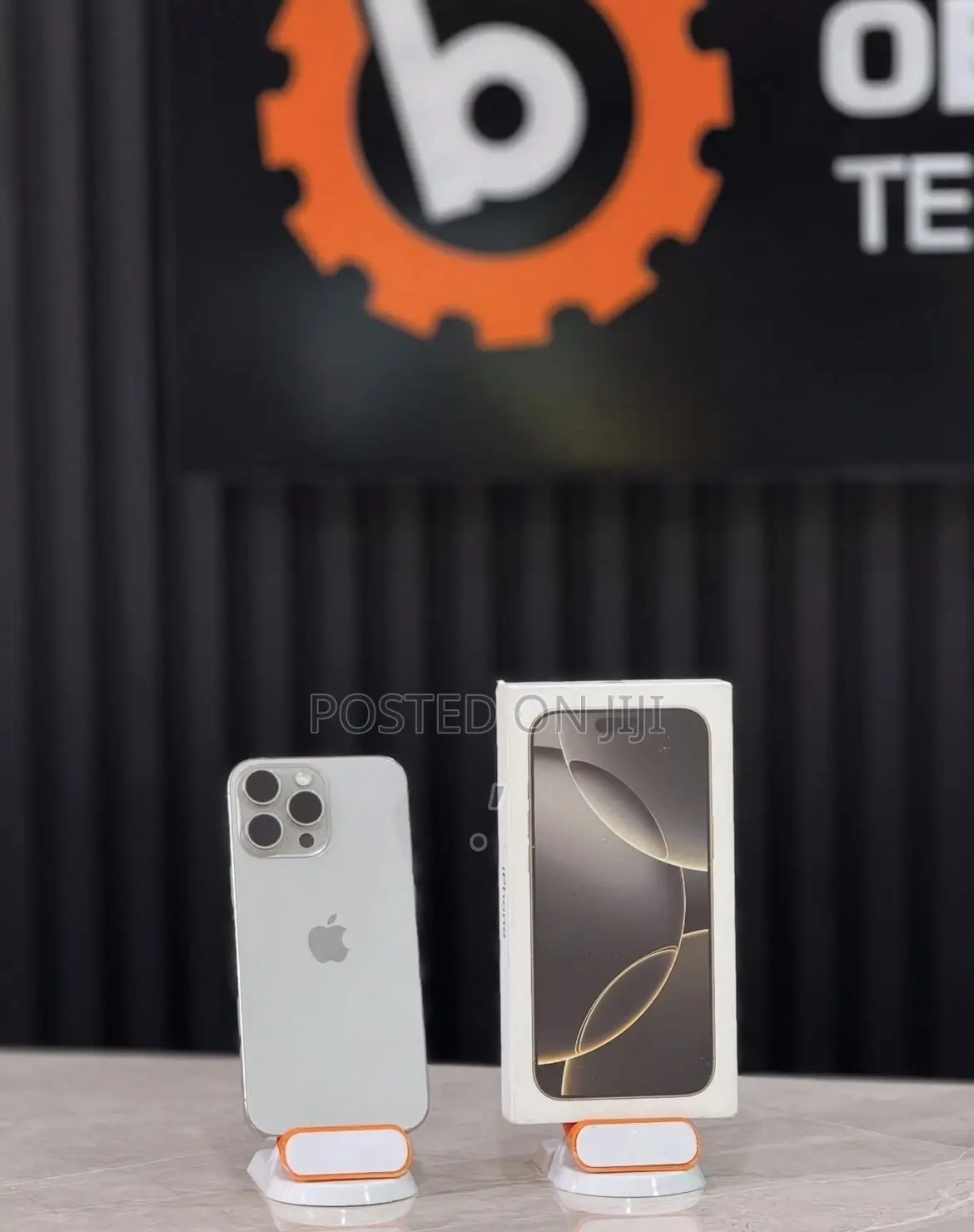 New Apple iPhone 16 Pro Max 512 GB Silver