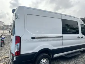Ford Transit Cargo Van 150 Medium Roof Van AWD w/148" WB 2024 White