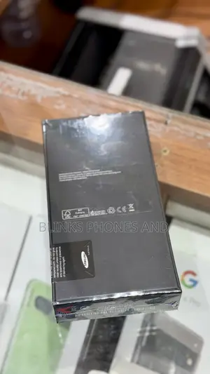 New Samsung Galaxy S21 5G 256 GB Green