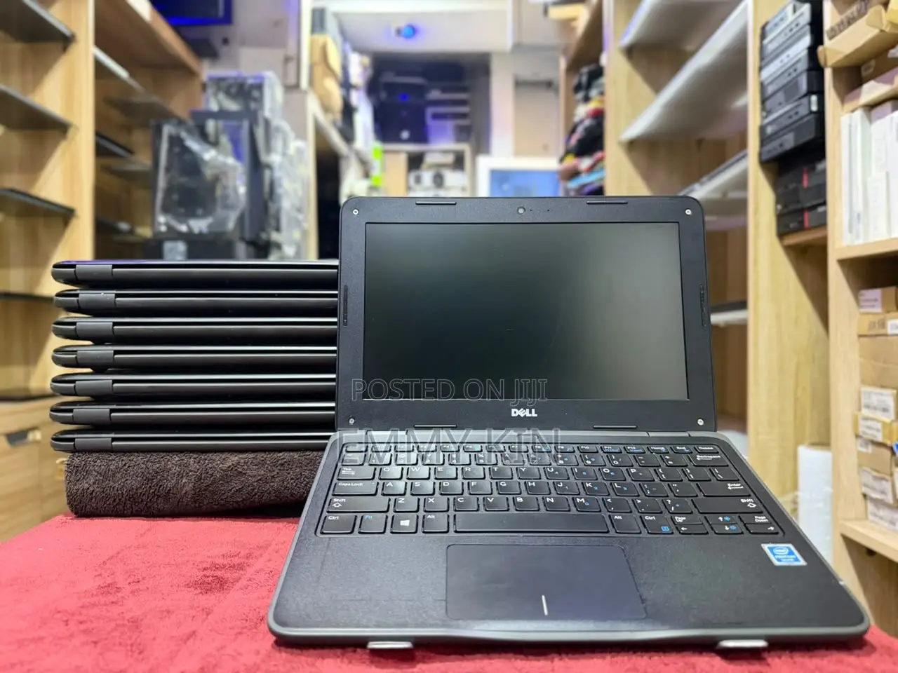 Laptop Dell Latitude 3190 8GB Intel Pentium SSD 128GB