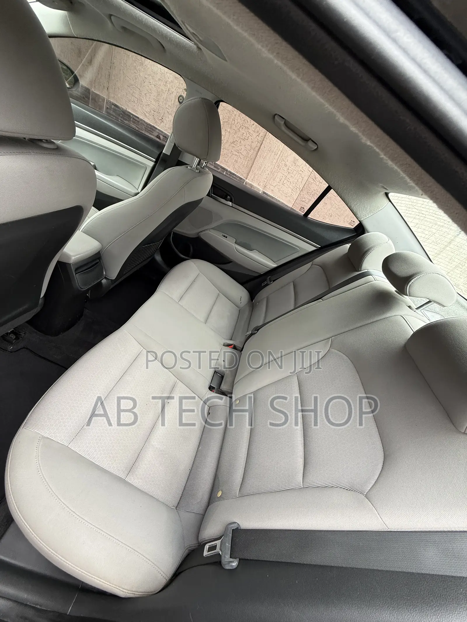 Hyundai Elantra 2018 Black