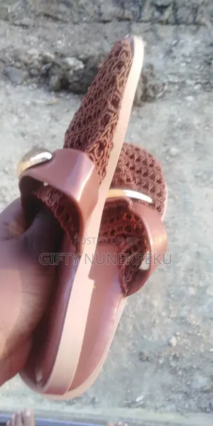 Ladies Slippers
