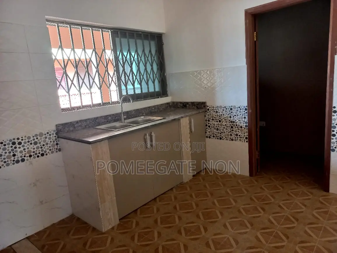 3bdrm Apartment in Dawhenya for rent