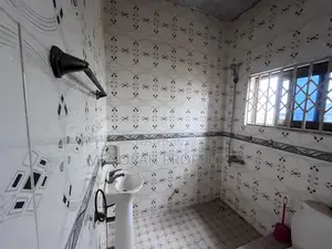 2bdrm Apartment in Adenta Commandos for rent
