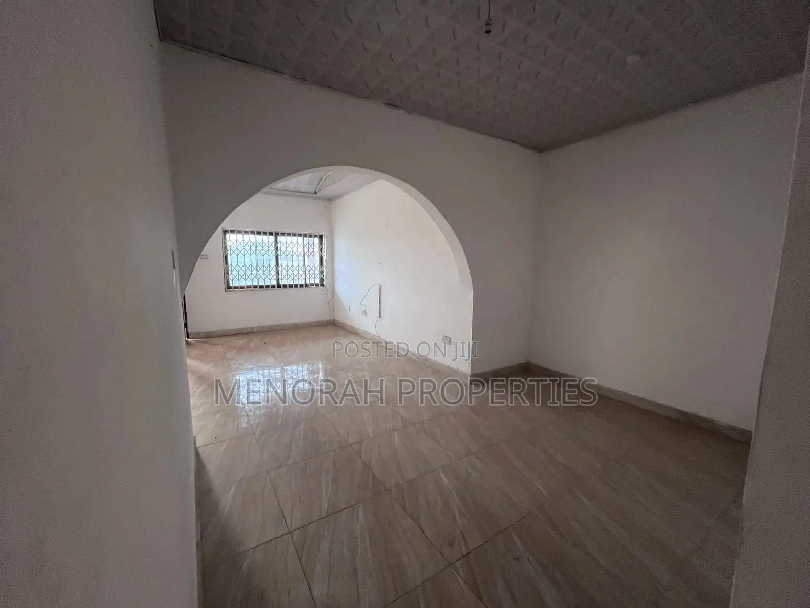 2bdrm Apartment in Adenta Commandos for rent