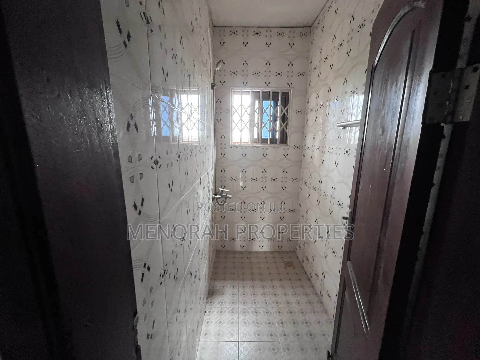 2bdrm Apartment in Adenta Commandos for rent