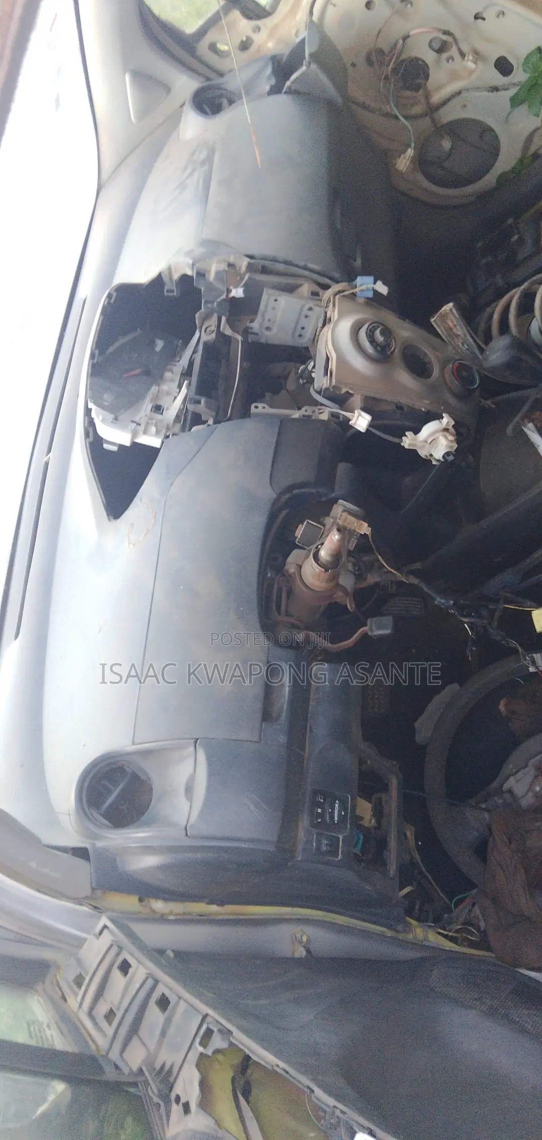 Toyota Vitz 1.0 FWD 5dr 2010 Silver