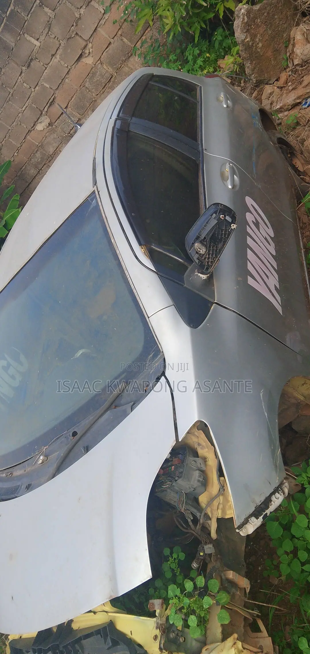 Toyota Vitz 1.0 FWD 5dr 2010 Silver