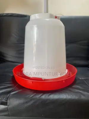 16 Litre Manual Drinker