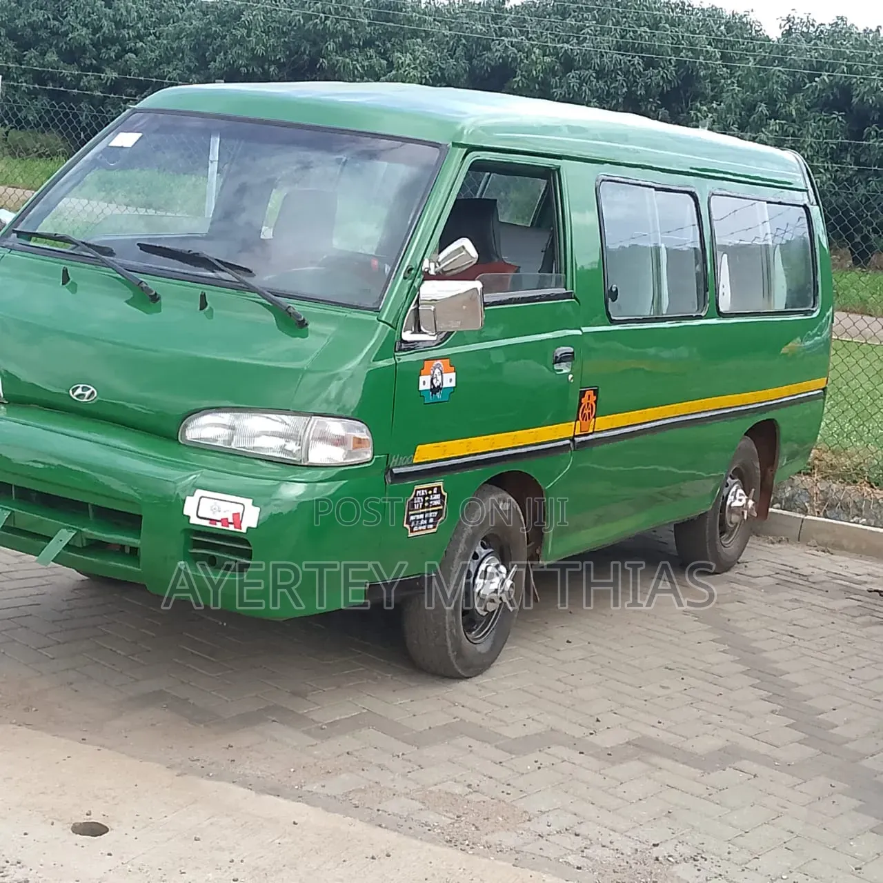 Hyundai H-100 2001 Green