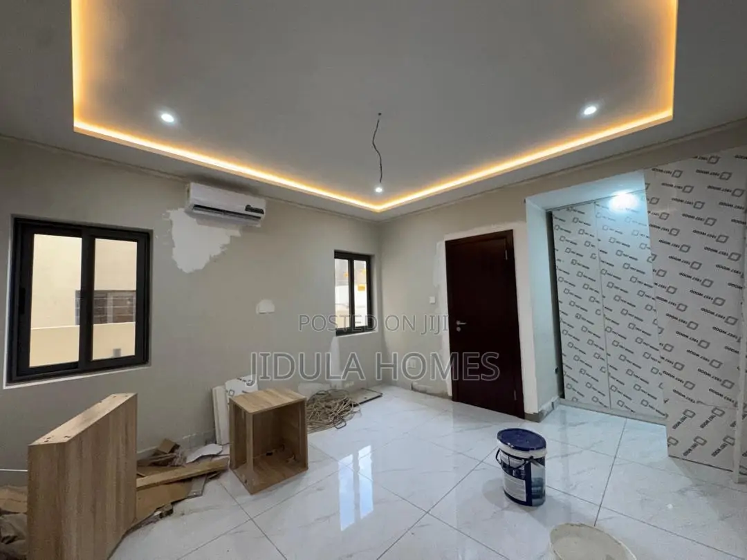 4bdrm Townhouse/Terrace in East Legon Hills, School Junction for sale