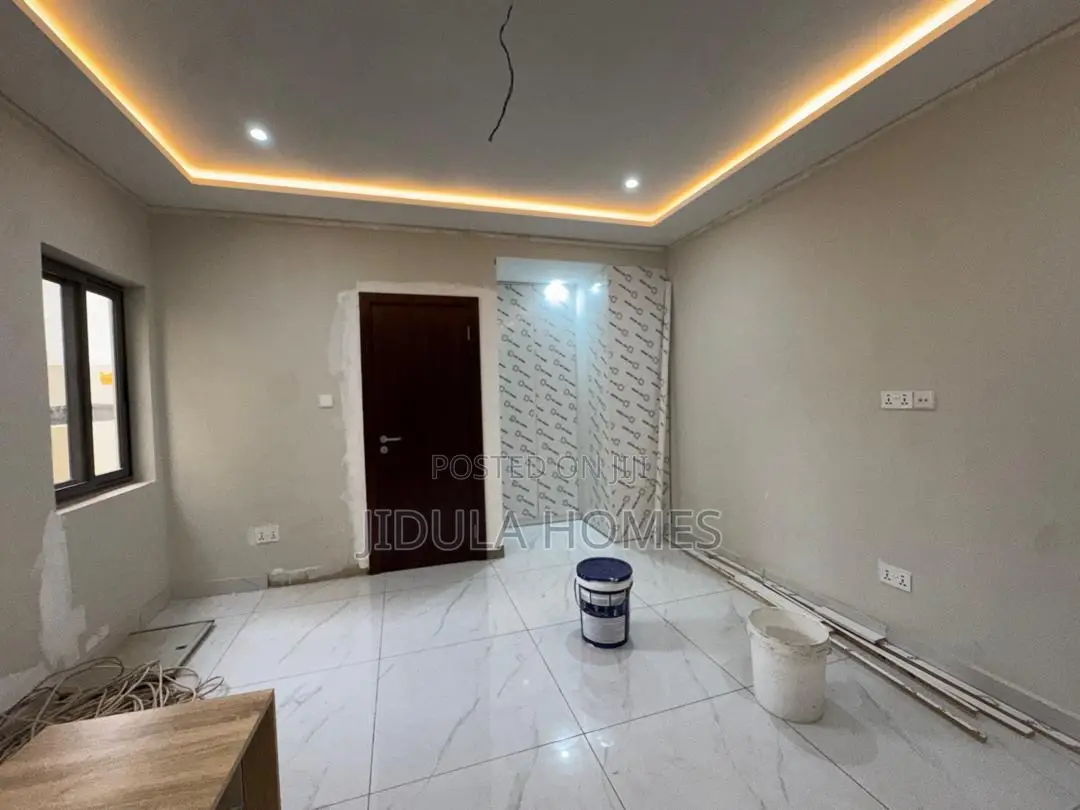 4bdrm Townhouse/Terrace in East Legon Hills, School Junction for sale