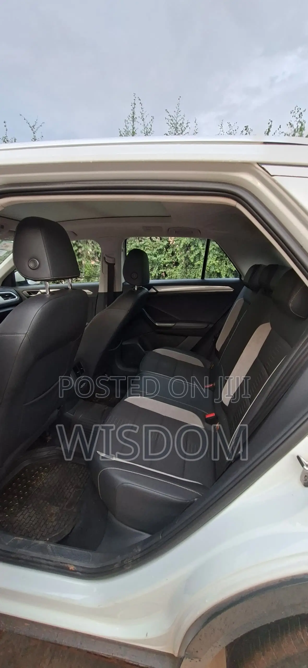 Volkswagen T-Roc 2022 White