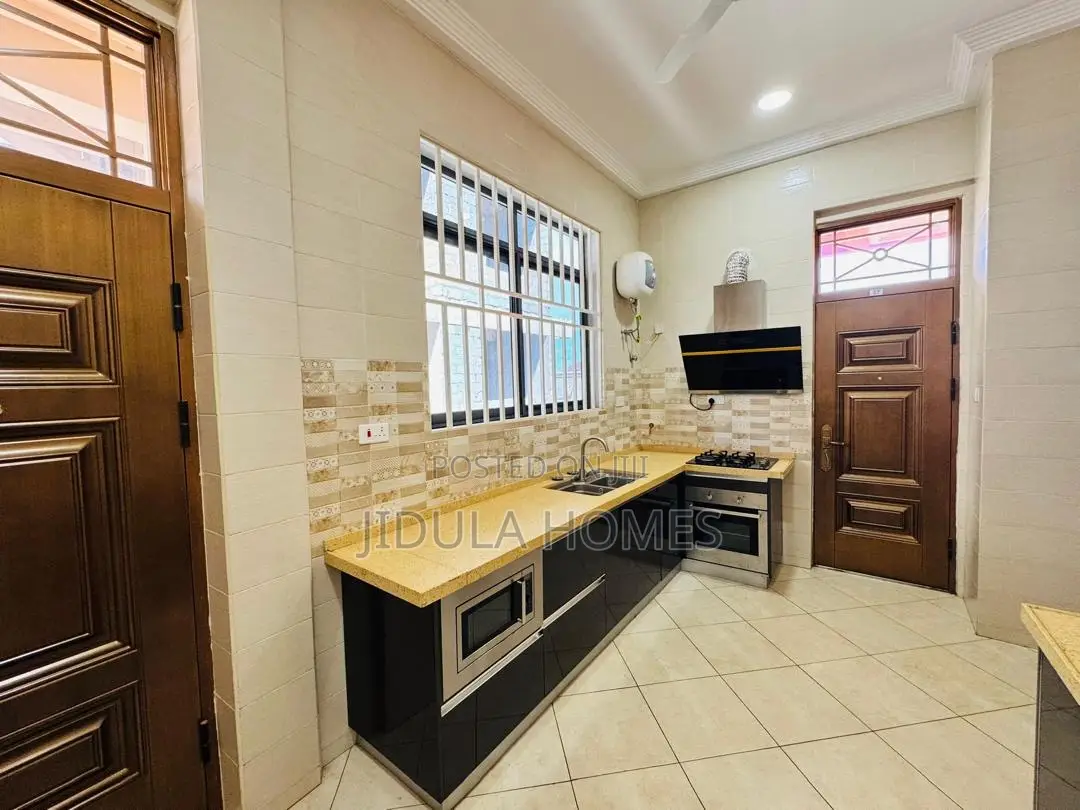 3bdrm Apartment in Agiriganor, Boundary Road Area for rent