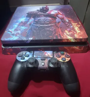 Playstation 4 Slim