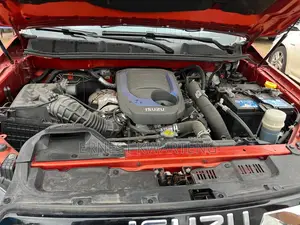Isuzu D-MAX 2021 Burgundy