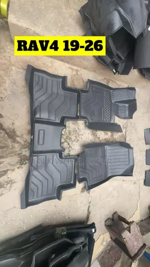 Toyota RAV4 Floor Mat (Inside Carpet)
