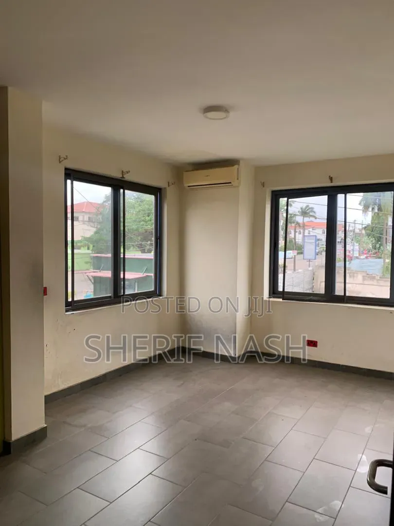 4bdrm Townhouse / Terrace in East Legon, Accra Metropolitan for rent