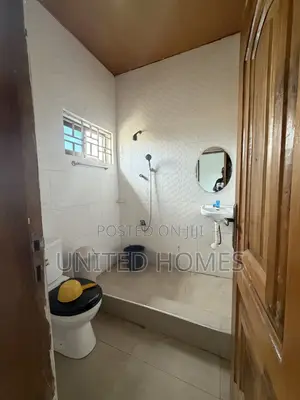2bdrm Apartment in Awoshie for rent
