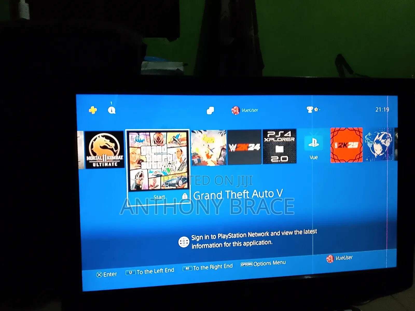 U.K Used Ps4 Slime Console Very Neat and Loaded With 11Games for Sale