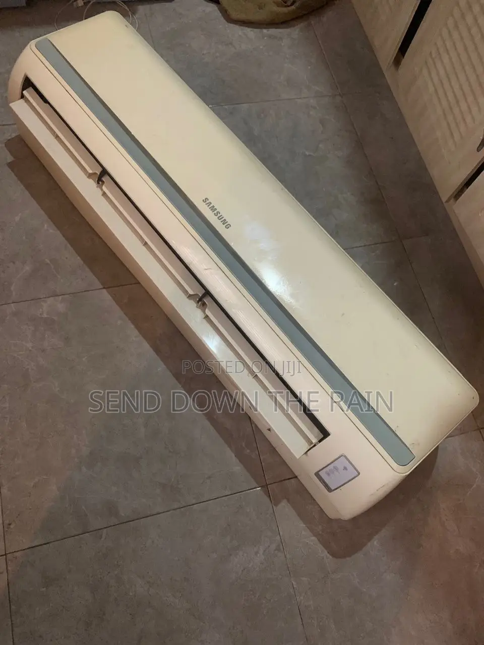 Powerful Samsung AC 2.0hp. [Indoor]