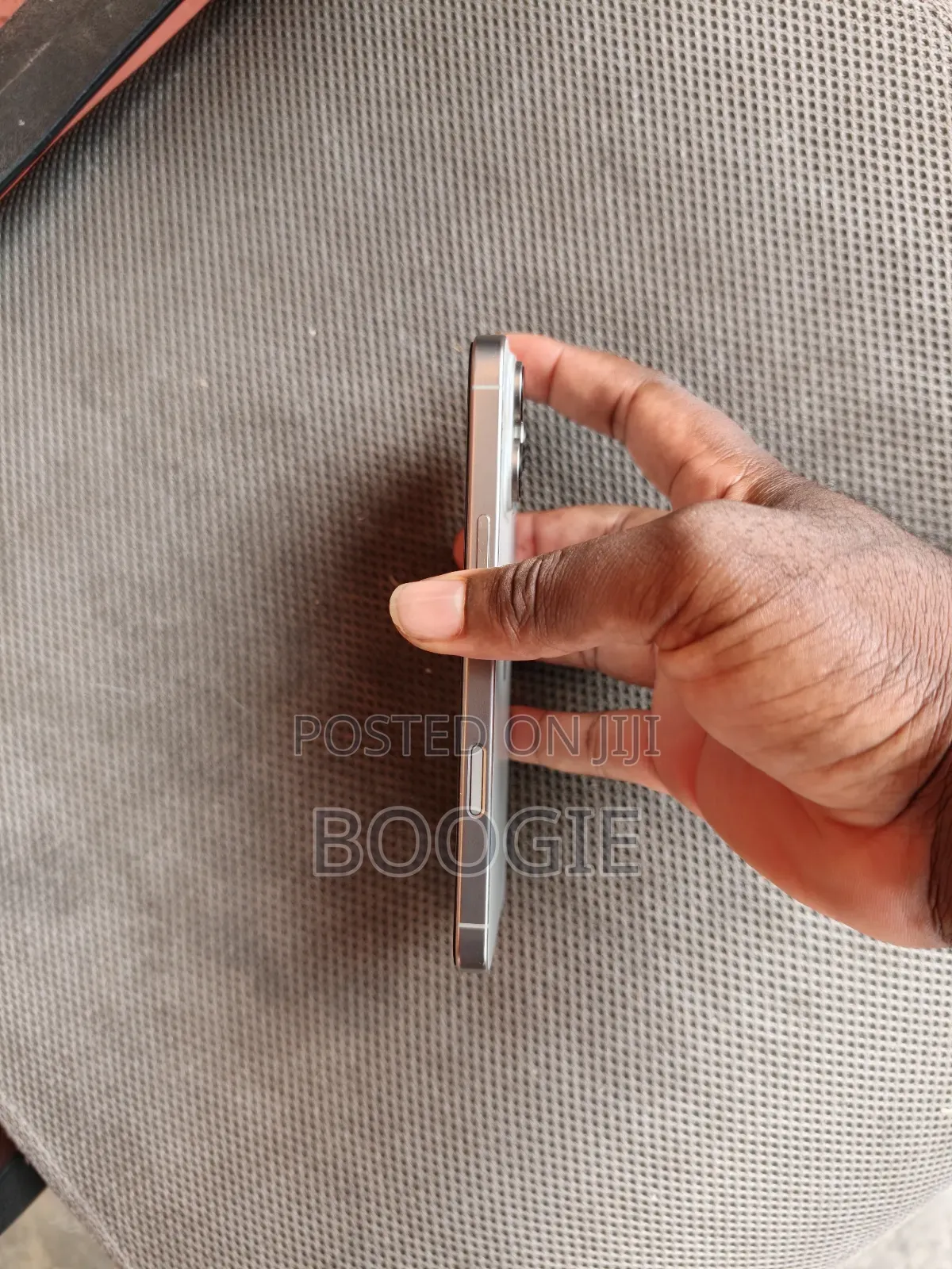 Apple iPhone 16 Pro Max 1 TB Gray