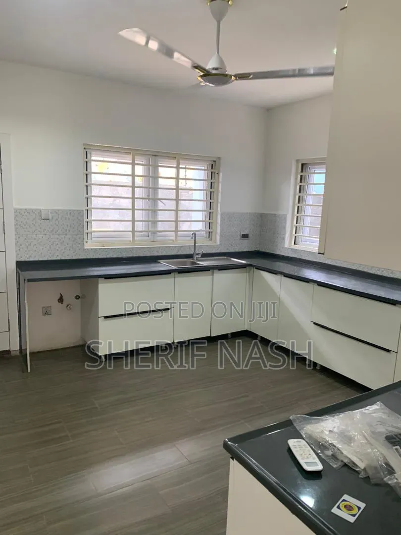 4bdrm Townhouse / Terrace in Oyarifa, Accra Metropolitan for rent