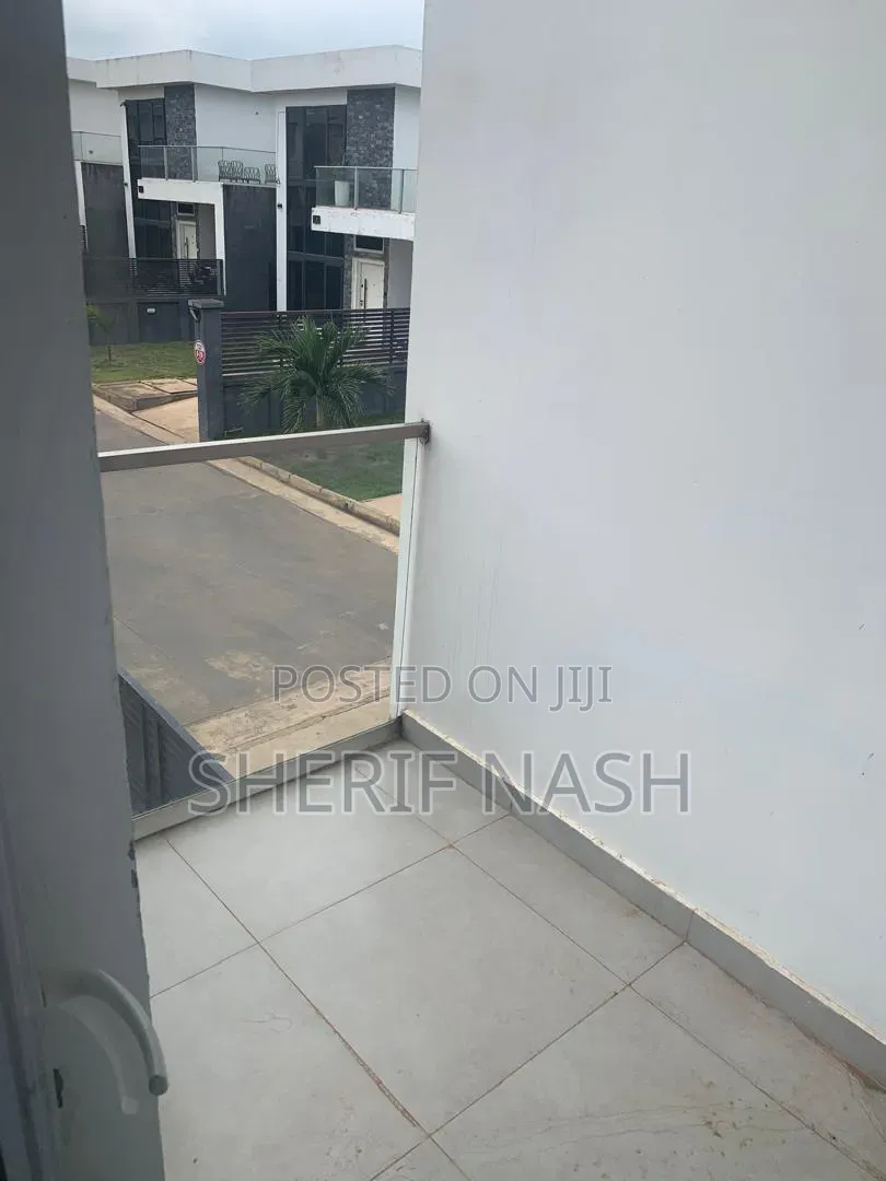 4bdrm Townhouse / Terrace in Oyarifa, Accra Metropolitan for rent