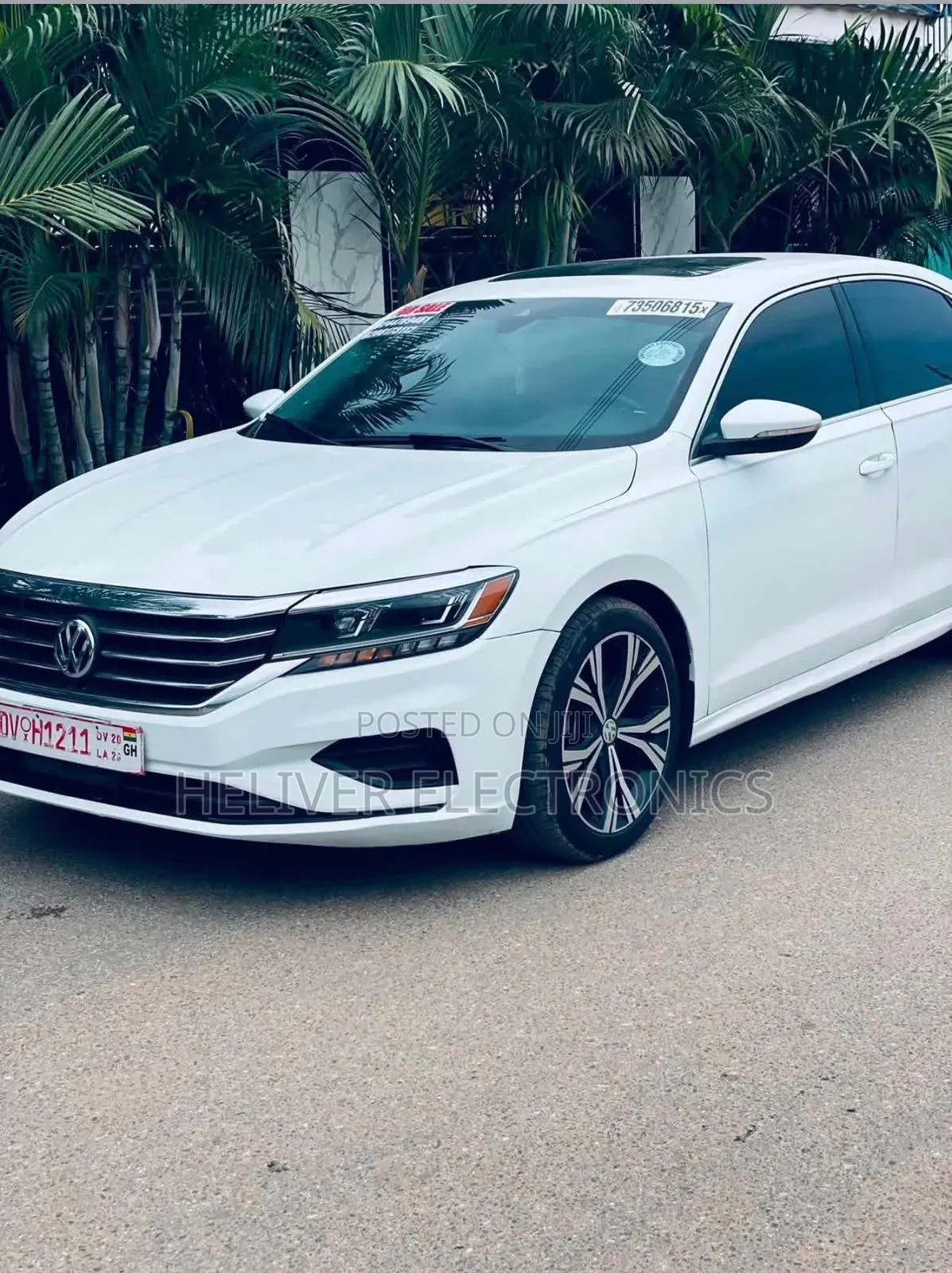 Volkswagen Passat 2.0T SE 2021 White