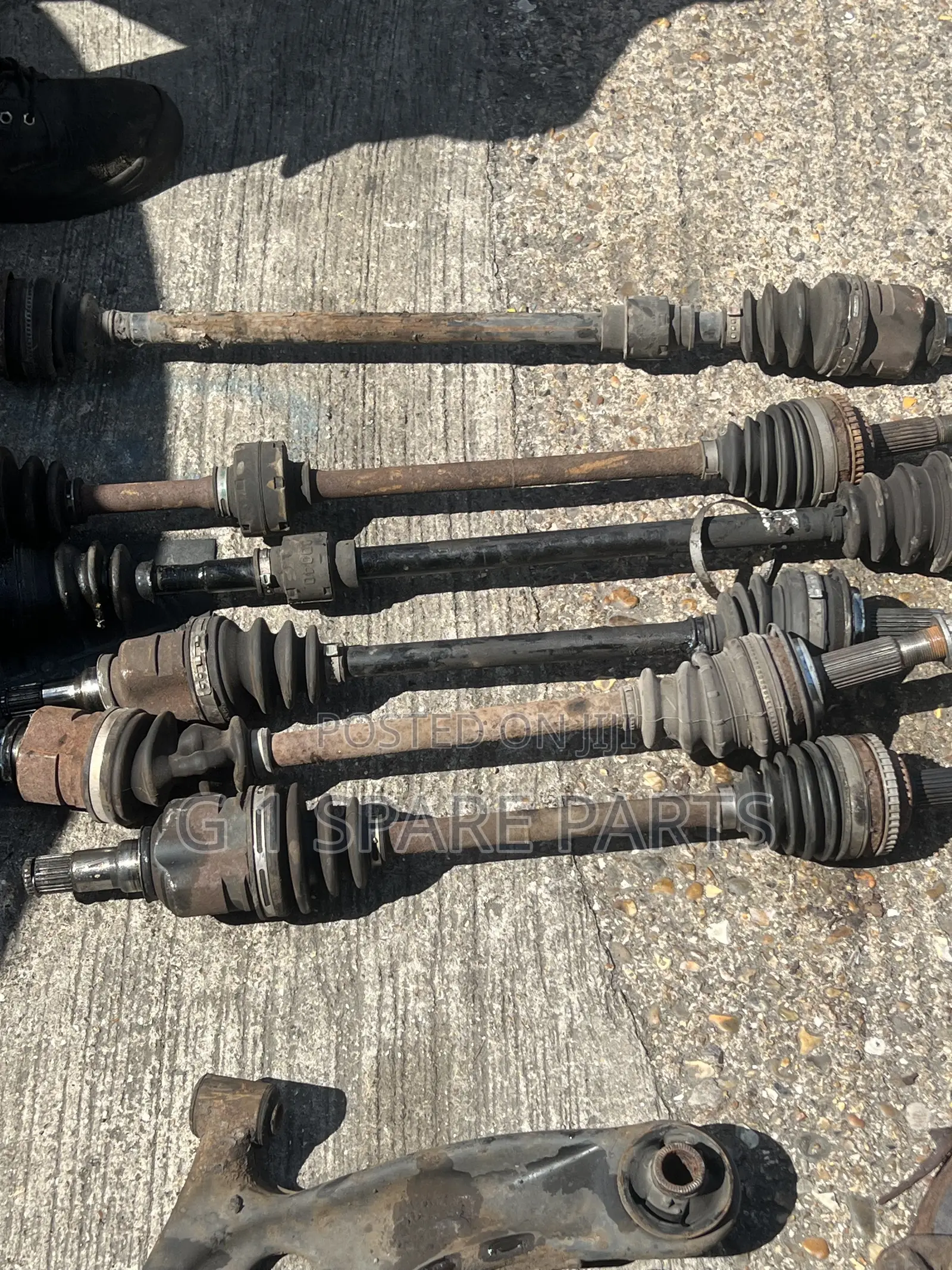 Toyota Vitz/Yaris Drive Shafts Pair . 2006- Up