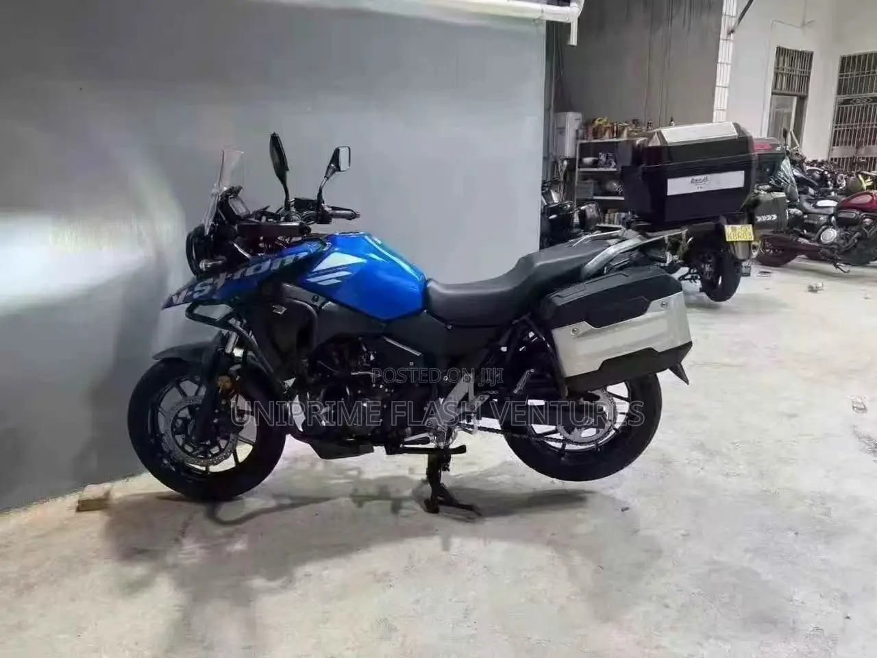 Suzuki V-Strom 2023 Blue