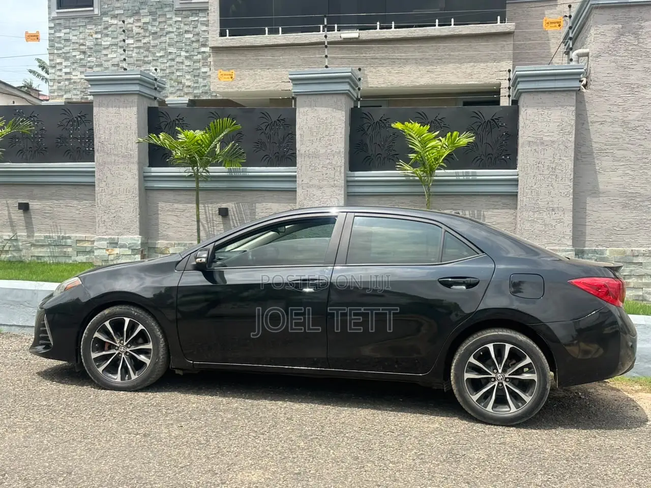 Toyota Corolla 2019 Black