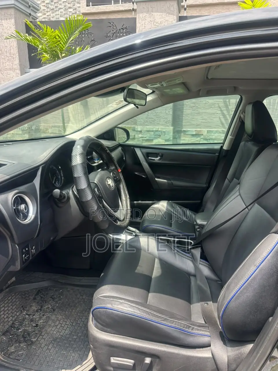 Toyota Corolla 2019 Black