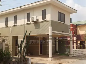 Furnished 3bdrm Townhouse/Terrace in Hfc Batsoona, Baatsona Total