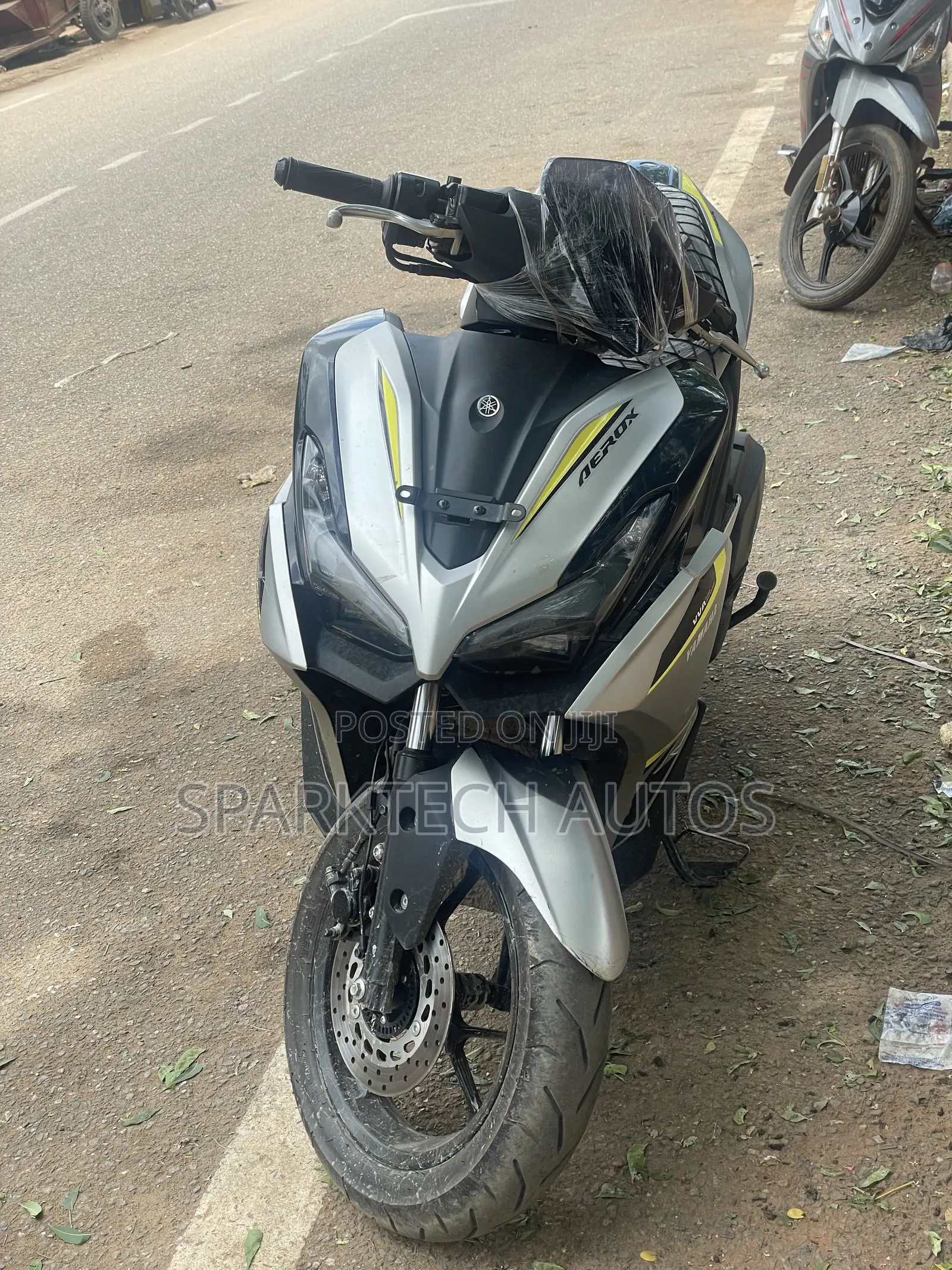 Yamaha 2025 Gray