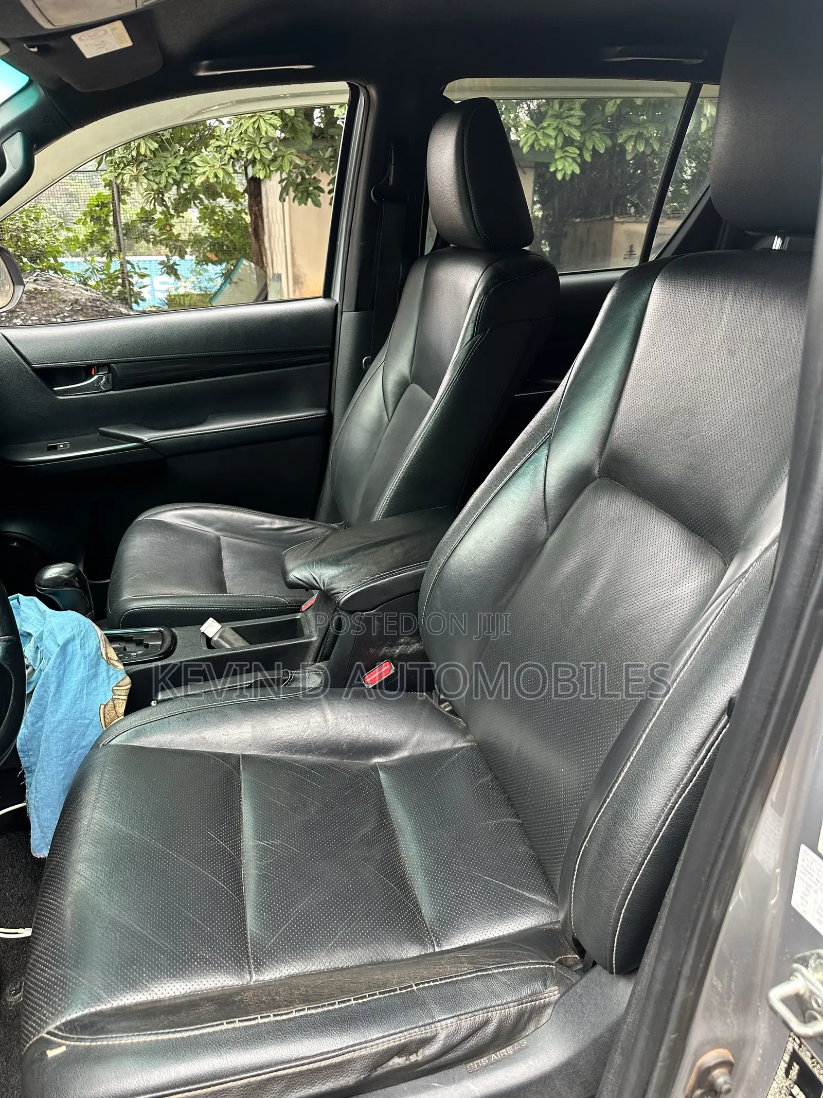 Toyota Hilux Revo Double Cab Petrol 2.7 AWD 2019 Gray