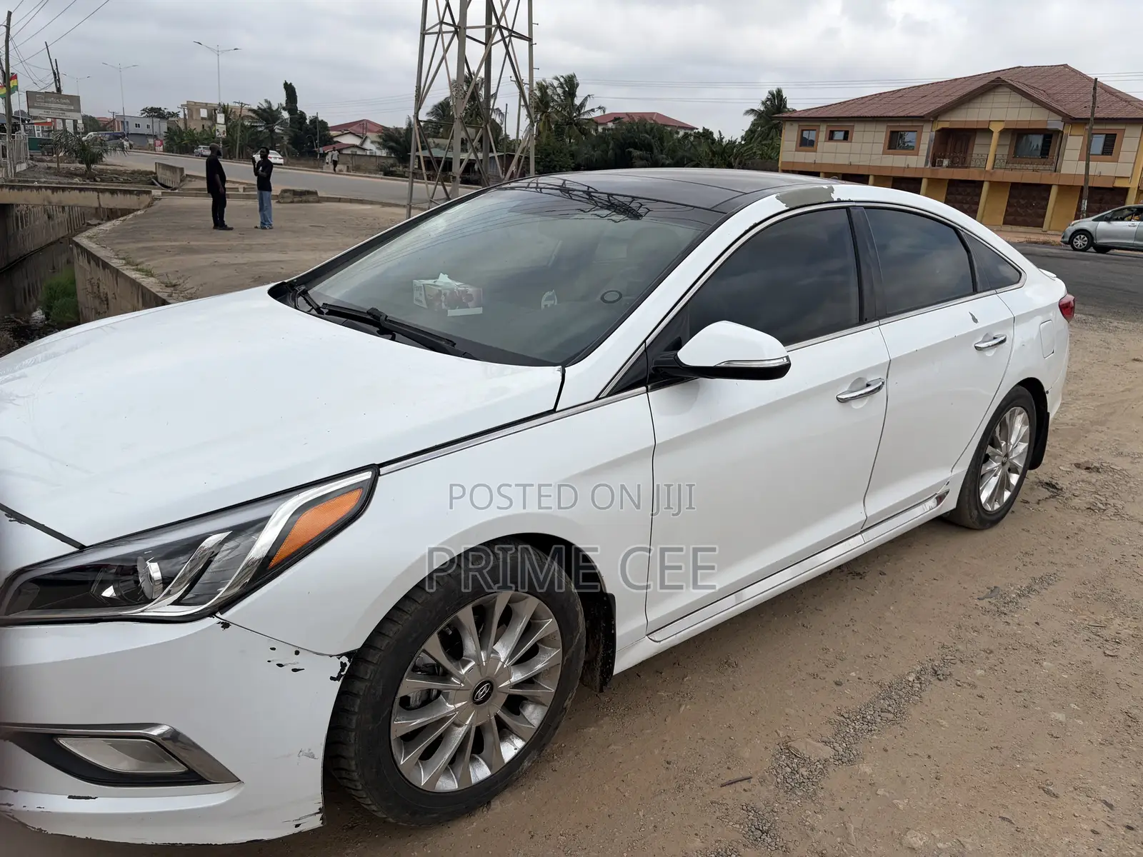 Hyundai Sonata SE 4dr Sedan (2.4L 4cyl 6A) 2015 White