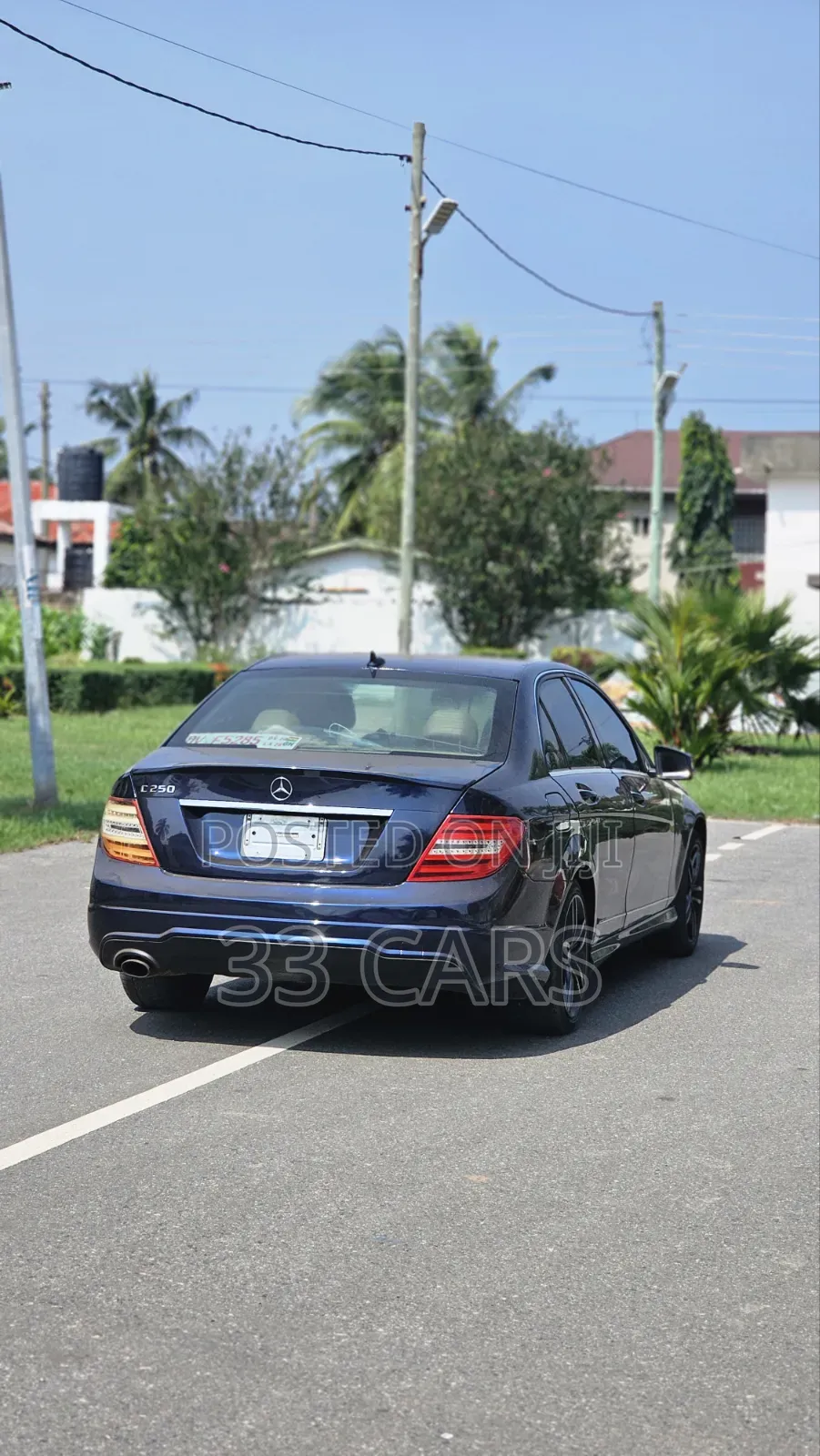 Mercedes-Benz C250 2014 Blue