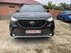Toyota Highlander XSE 2021 Black