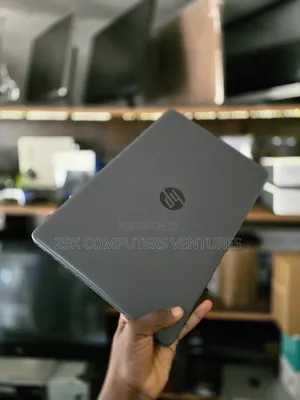 Laptop HP 250 G7 4GB Intel SSD 128GB