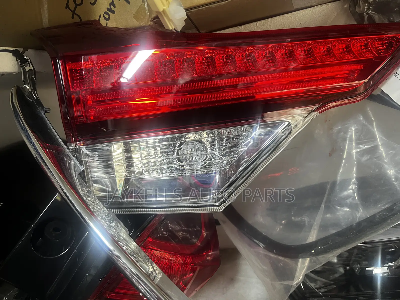 2016-2022 Toyota Rush Boot Light Pair