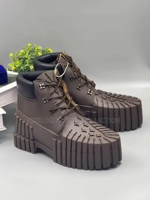 MSCH 2x4 Brutal Boots