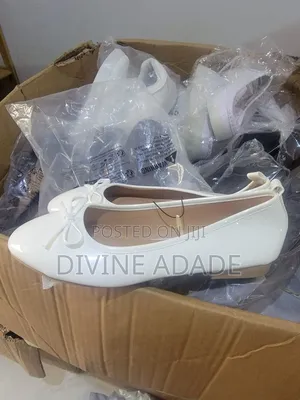 Flat White Nurses Shoes