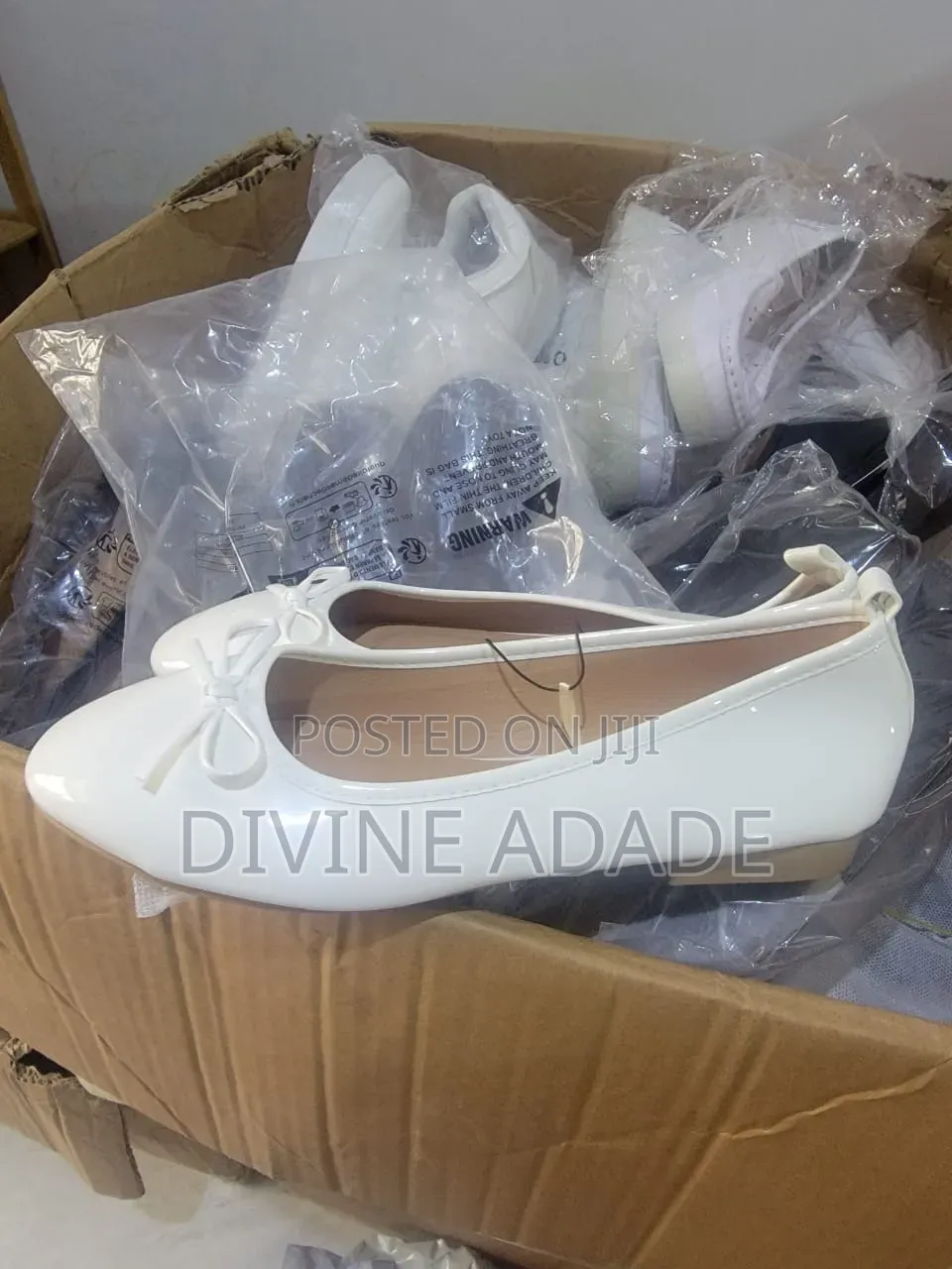 Flat White Nurses Shoes
